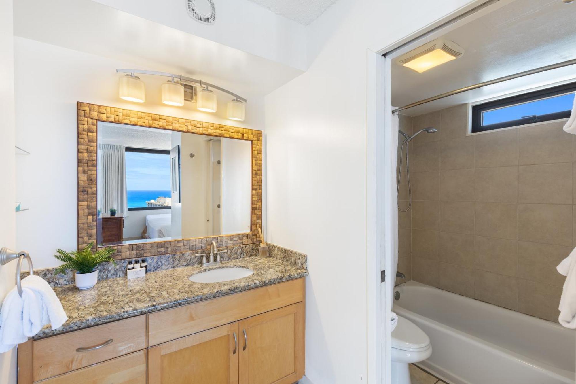 Beautifully Renovated 32Nd Floor Deluxe Ocean View Waikiki Condo Condo Honolulu Zewnętrze zdjęcie